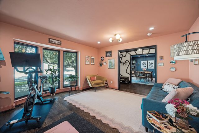 10232 Boedeker Street, Dallas, TX 75230