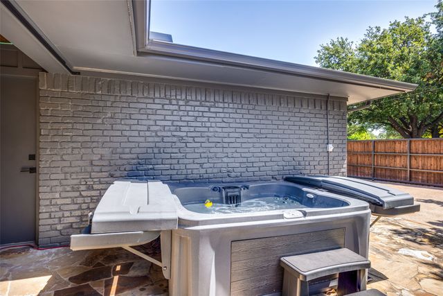10232 Boedeker Street, Dallas, TX 75230