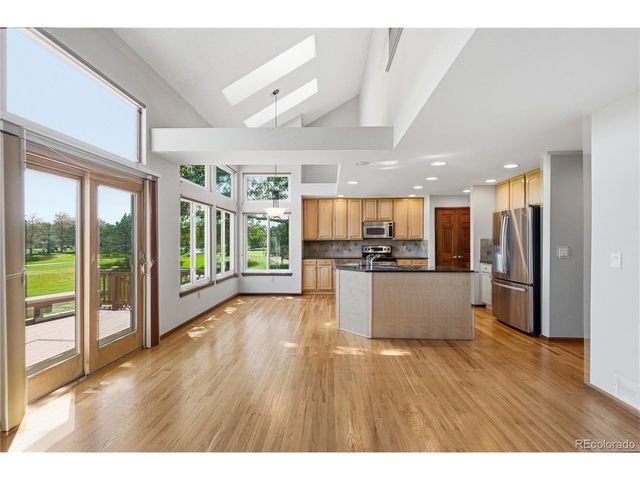 31 Sutherland Ct, Highlands Ranch, CO 80130