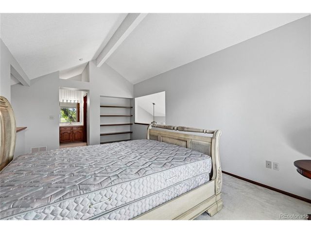 31 Sutherland Ct, Highlands Ranch, CO 80130
