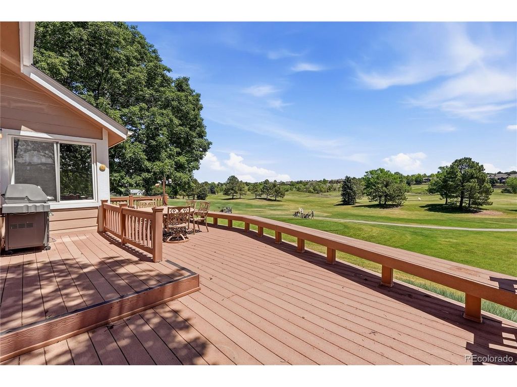 31 Sutherland Ct, Highlands Ranch, CO 80130