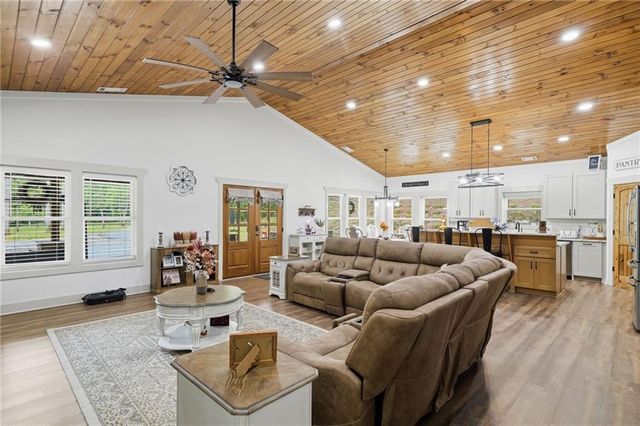 580A Eagles Perch Road, Ball Ground, GA 30107