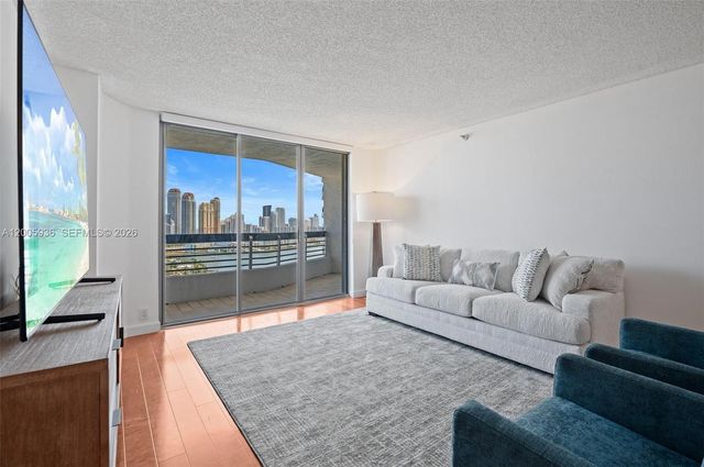 19101 NE 36th Court 2509, Aventura, FL 33180