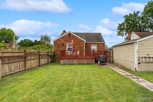 2675 Grand Avenue, Granite City, IL 62040