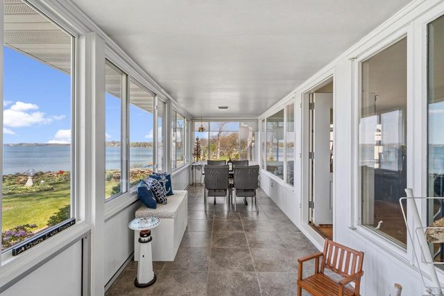 3060 Shadyside Drive, Stoughton, WI 53589