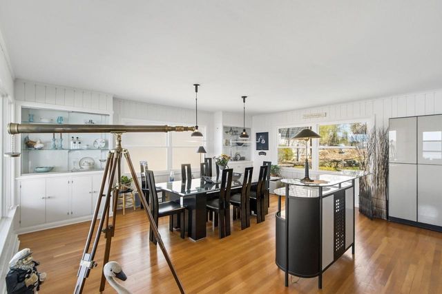 3060 Shadyside Drive, Stoughton, WI 53589