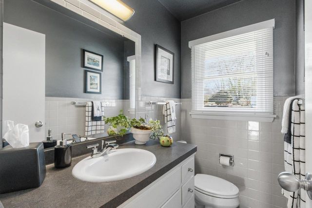 3060 Shadyside Drive, Stoughton, WI 53589