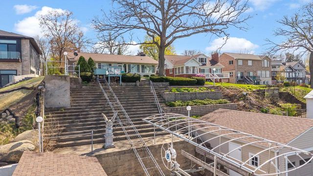 3060 Shadyside Drive, Stoughton, WI 53589