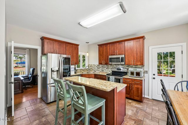 6208 Lead Mine Road, Raleigh, NC 27612