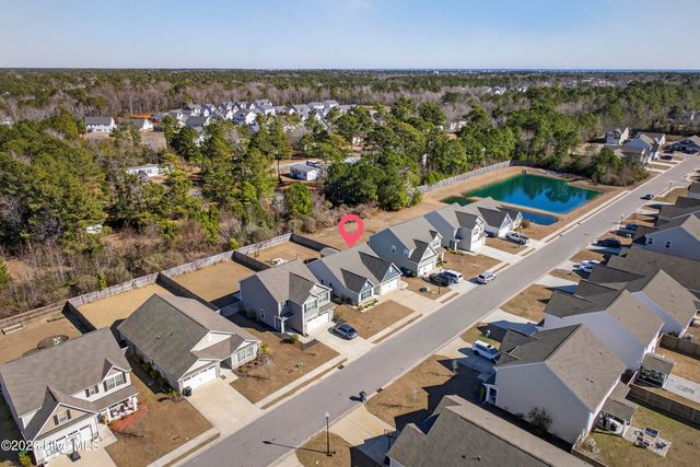 94 W Luminous Way, Hampstead, NC 28443