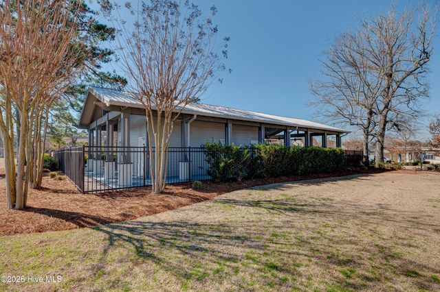 94 W Luminous Way, Hampstead, NC 28443