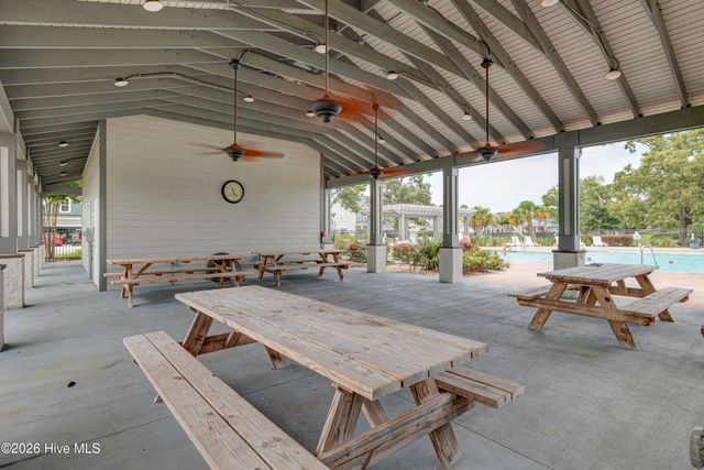 94 W Luminous Way, Hampstead, NC 28443