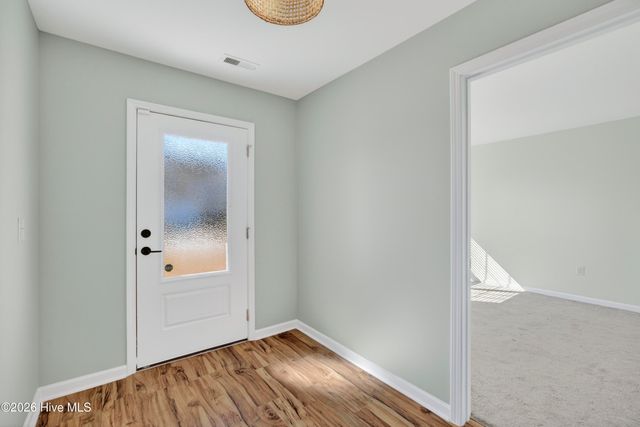 94 W Luminous Way, Hampstead, NC 28443