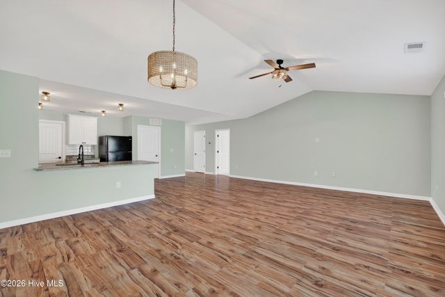 94 W Luminous Way, Hampstead, NC 28443