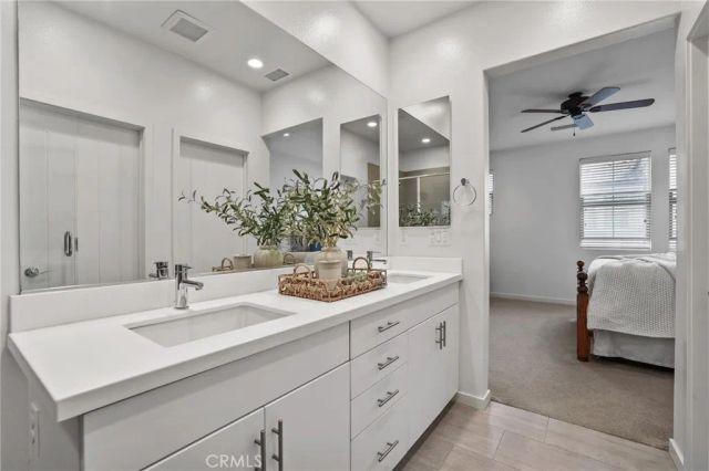 36 Savannah, Lake Forest, CA 92630