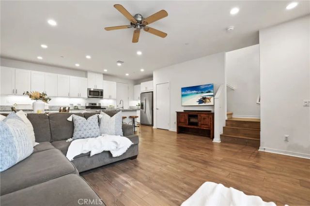 36 Savannah, Lake Forest, CA 92630