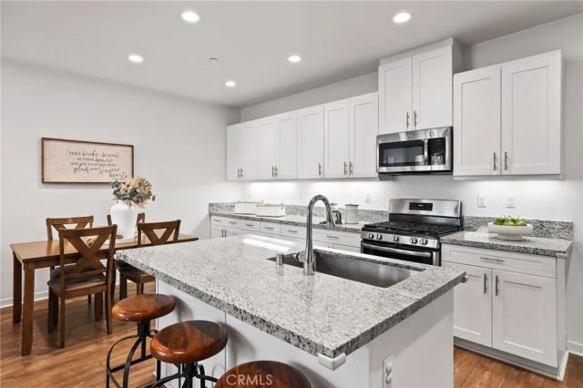 36 Savannah, Lake Forest, CA 92630