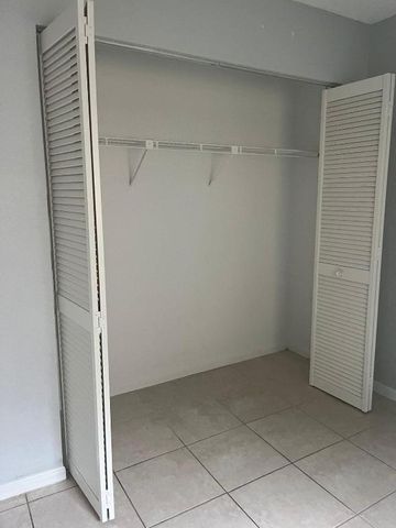 6053 10th Avenue N 237, Greenacres, FL 33463