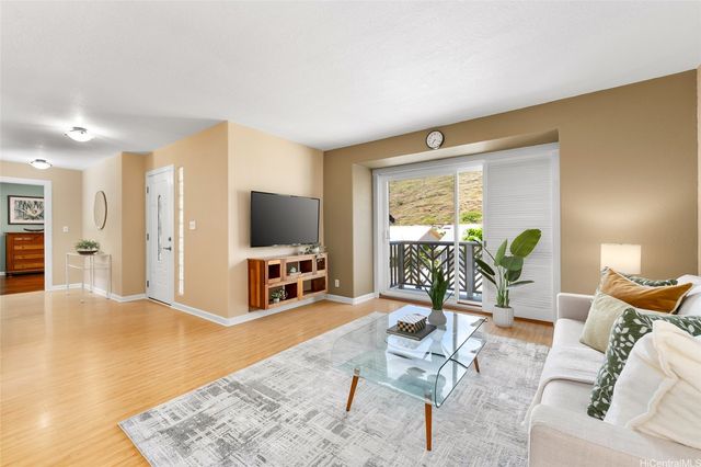 1333 Kaeleku Street, Honolulu, HI 96825