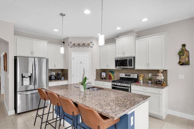 6210 HEIRLOOM PLACE, Apollo Beach, FL 33572