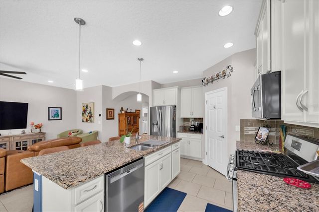 6210 HEIRLOOM PLACE, Apollo Beach, FL 33572