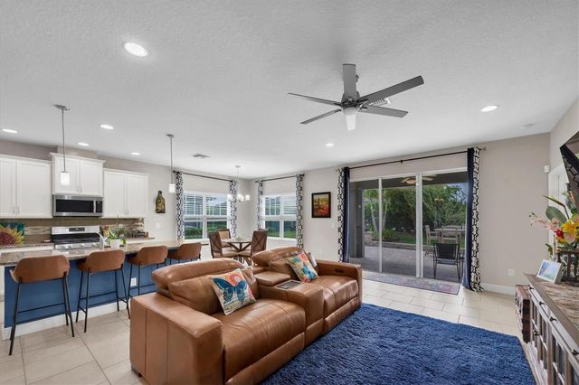6210 HEIRLOOM PLACE, Apollo Beach, FL 33572