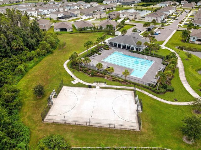 32804 BROOKS HAWK LN, Wesley Chapel, FL 33543