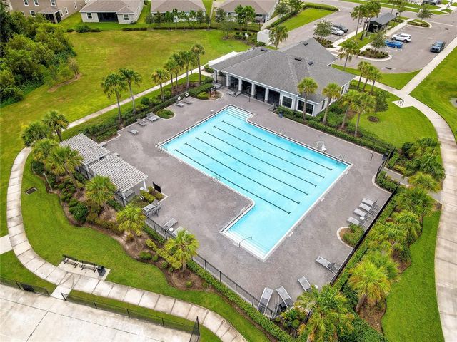 32804 BROOKS HAWK LN, Wesley Chapel, FL 33543