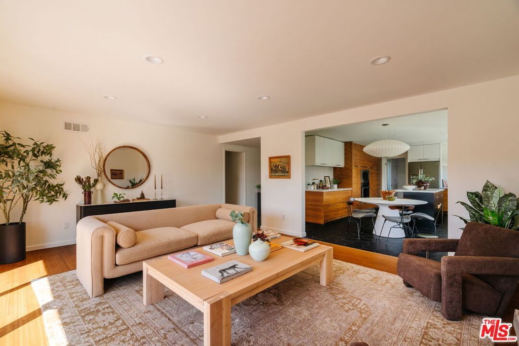 941 Fortune Way, Los Angeles, CA 90042 — photo 3