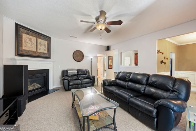 151 Stillwood Drive, Newnan, GA 30265