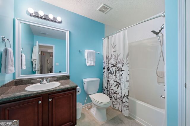 151 Stillwood Drive, Newnan, GA 30265
