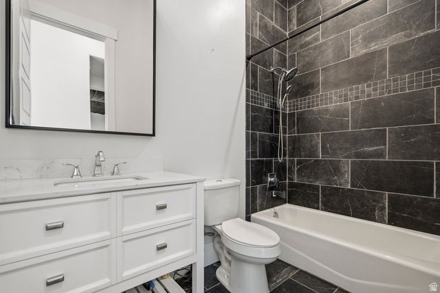 2633 OAKRIDGE DR, Spanish Fork, UT 84660