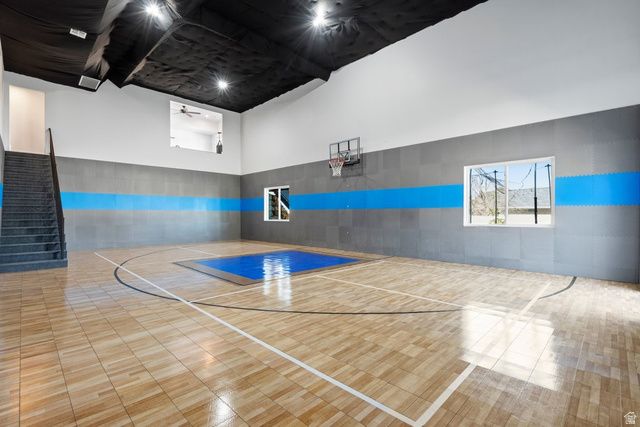 2633 OAKRIDGE DR, Spanish Fork, UT 84660