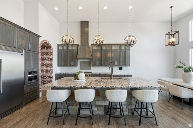 2633 OAKRIDGE DR, Spanish Fork, UT 84660