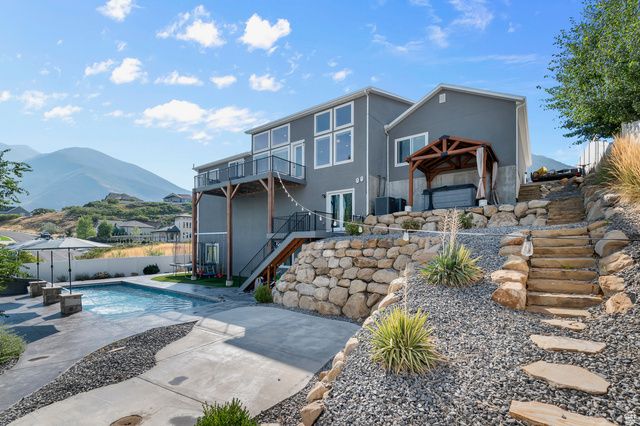 2633 OAKRIDGE DR, Spanish Fork, UT 84660