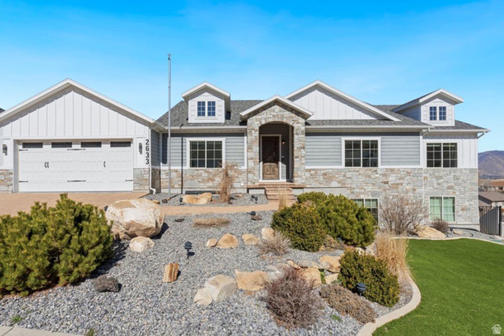 2633 OAKRIDGE DR, Spanish Fork, UT 84660