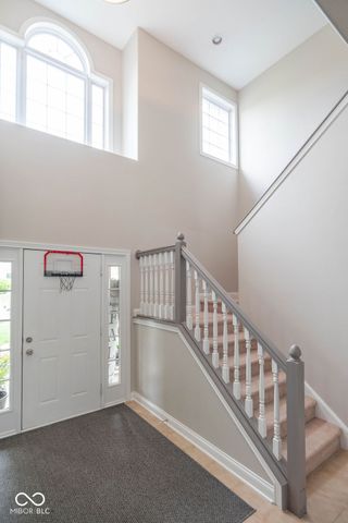 715 Hohlier Lane, Avon, IN 46123