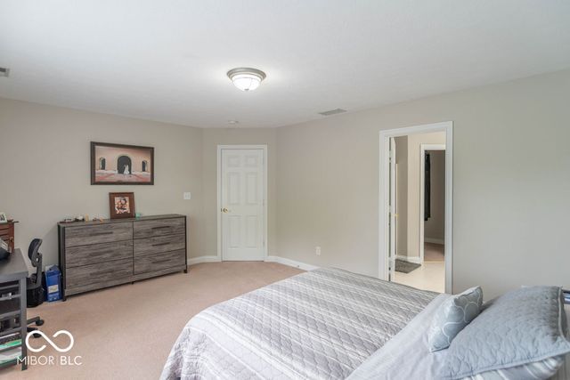 715 Hohlier Lane, Avon, IN 46123