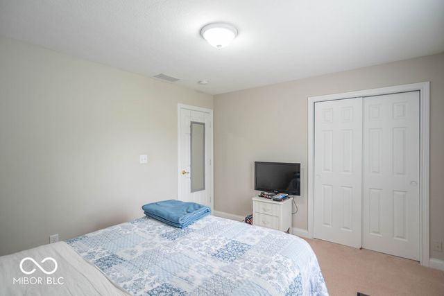 715 Hohlier Lane, Avon, IN 46123