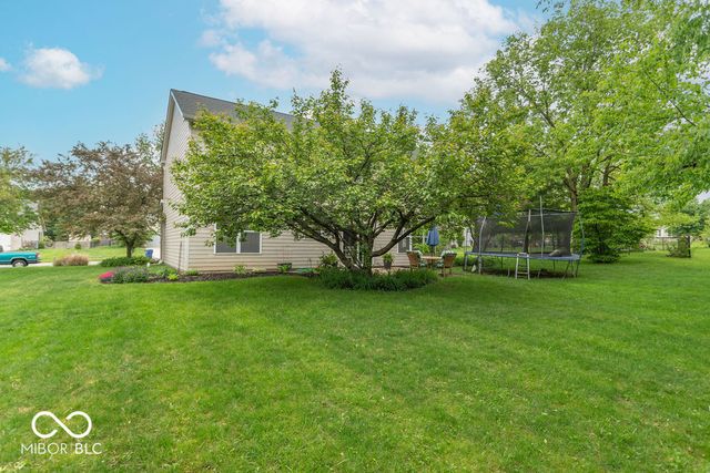 715 Hohlier Lane, Avon, IN 46123