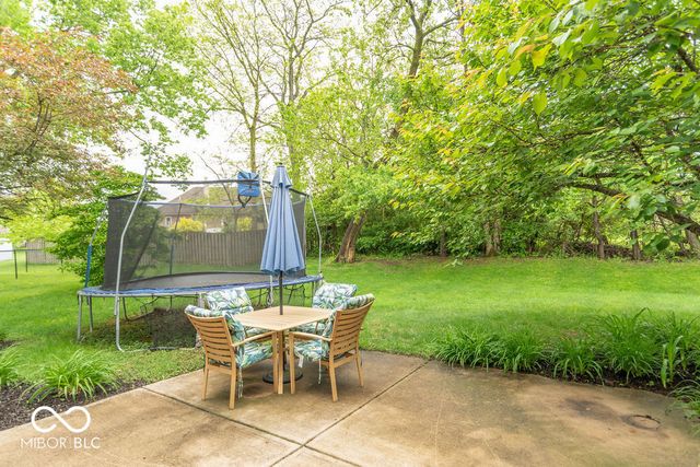 715 Hohlier Lane, Avon, IN 46123