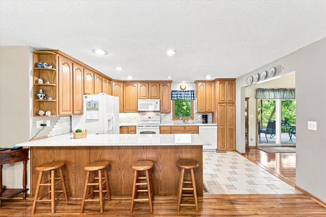33165 Marmon Street NE, Cambridge, MN 55008