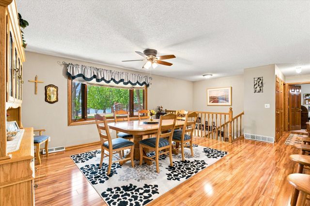 33165 Marmon Street NE, Cambridge, MN 55008