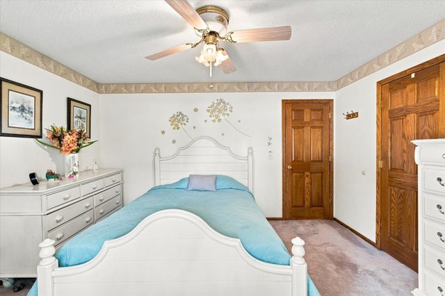 33165 Marmon Street NE, Cambridge, MN 55008