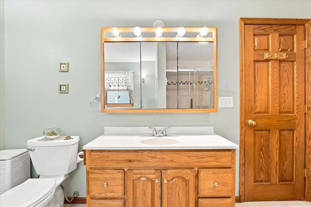 33165 Marmon Street NE, Cambridge, MN 55008