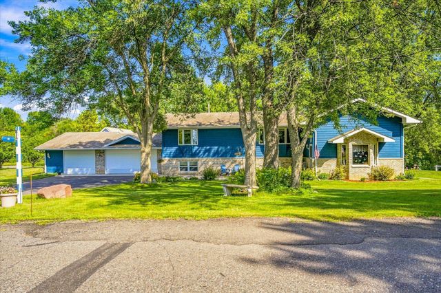 33165 Marmon Street NE, Cambridge, MN 55008