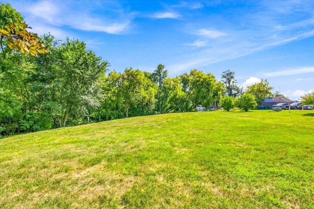 33165 Marmon Street NE, Cambridge, MN 55008