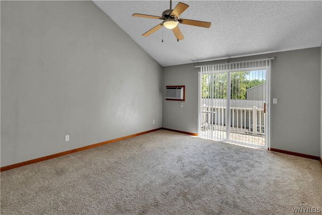 12 Sunmist Sq 12L, Amherst, NY 14228