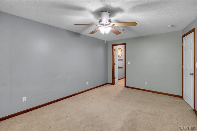 12 Sunmist Sq 12L, Amherst, NY 14228