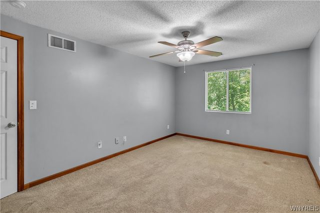 12 Sunmist Sq 12L, Amherst, NY 14228